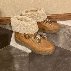 Sherpa Lined Booties